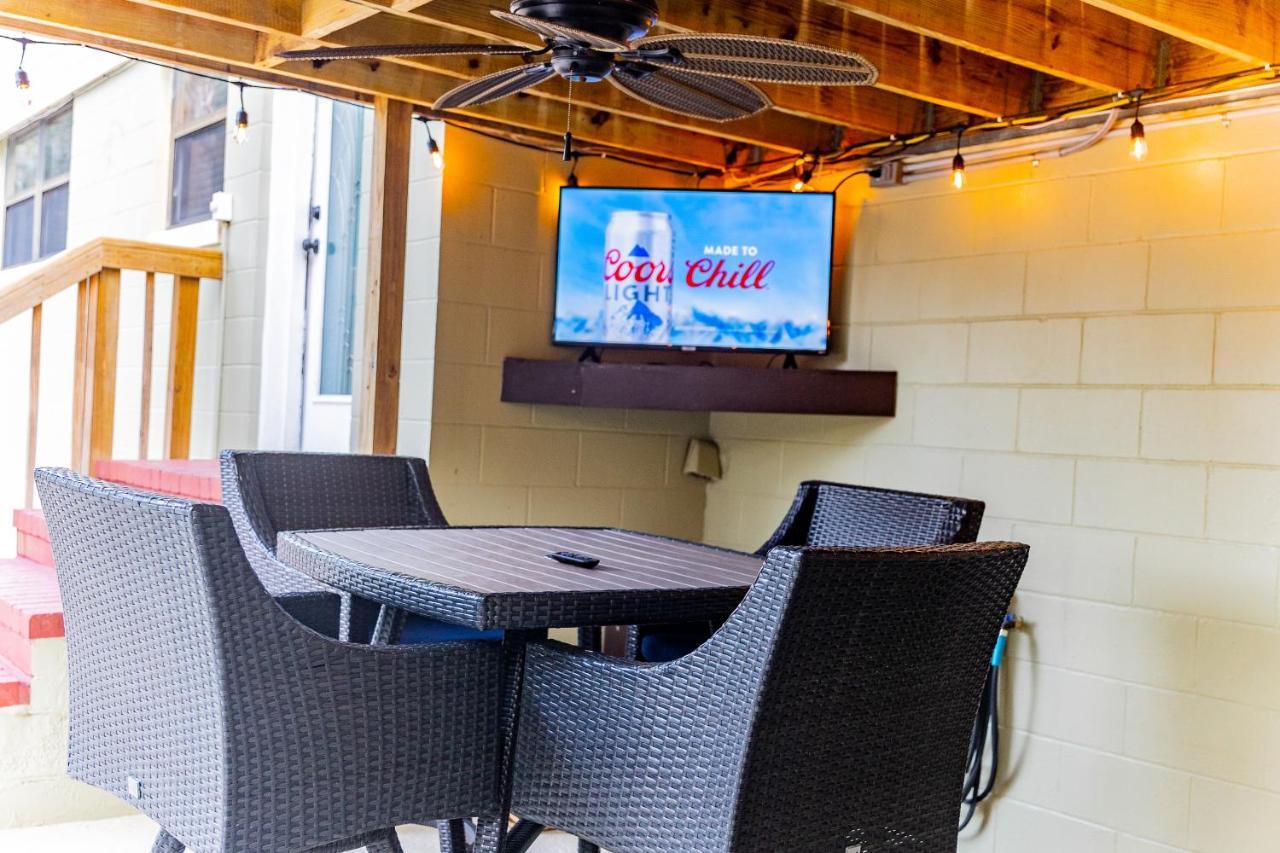Pool & Hot Tub Home W Game Room! 1 Mile To Beach! แจ็กสันวิลล์บีช ภายนอก รูปภาพ