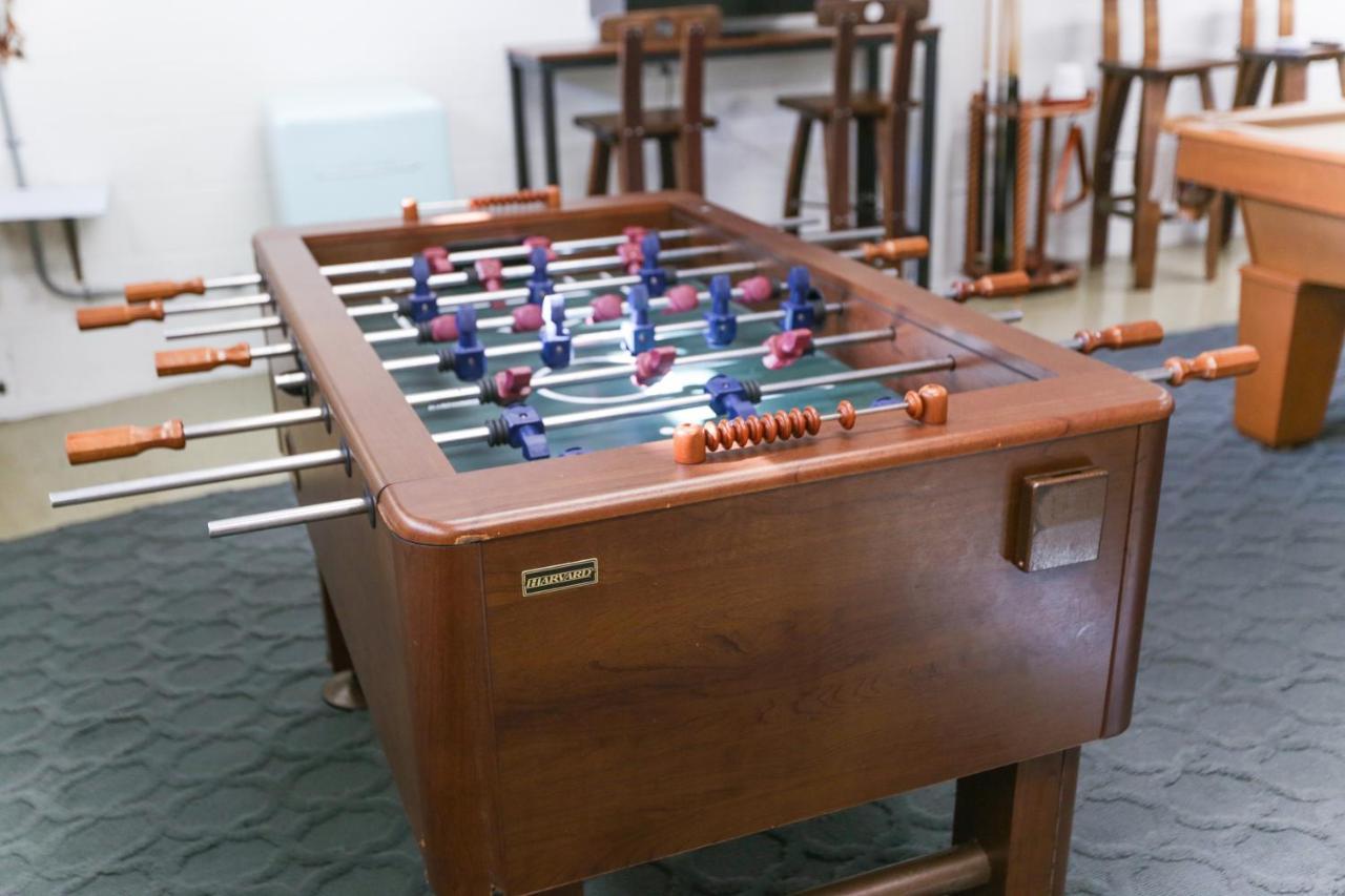 Pool & Hot Tub Home W Game Room! 1 Mile To Beach! แจ็กสันวิลล์บีช ภายนอก รูปภาพ